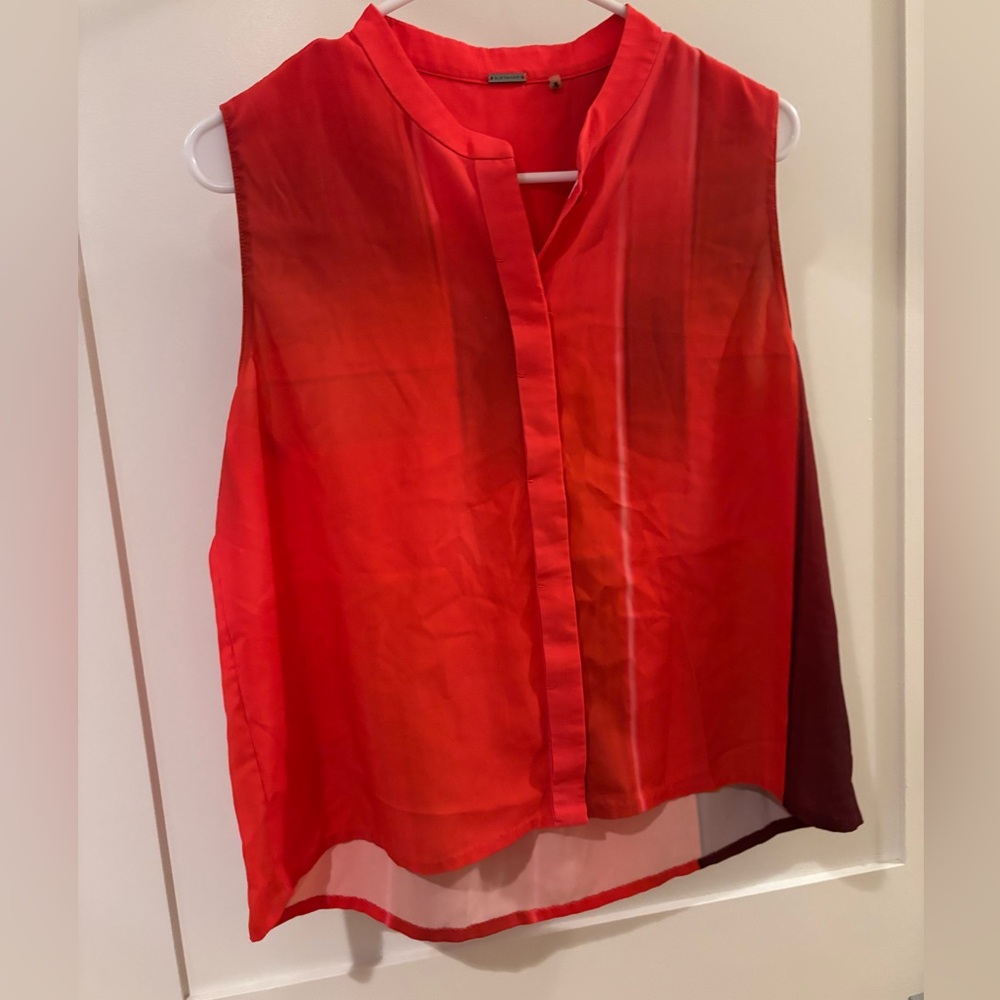 Elie Tahari Red Button Down Blouse